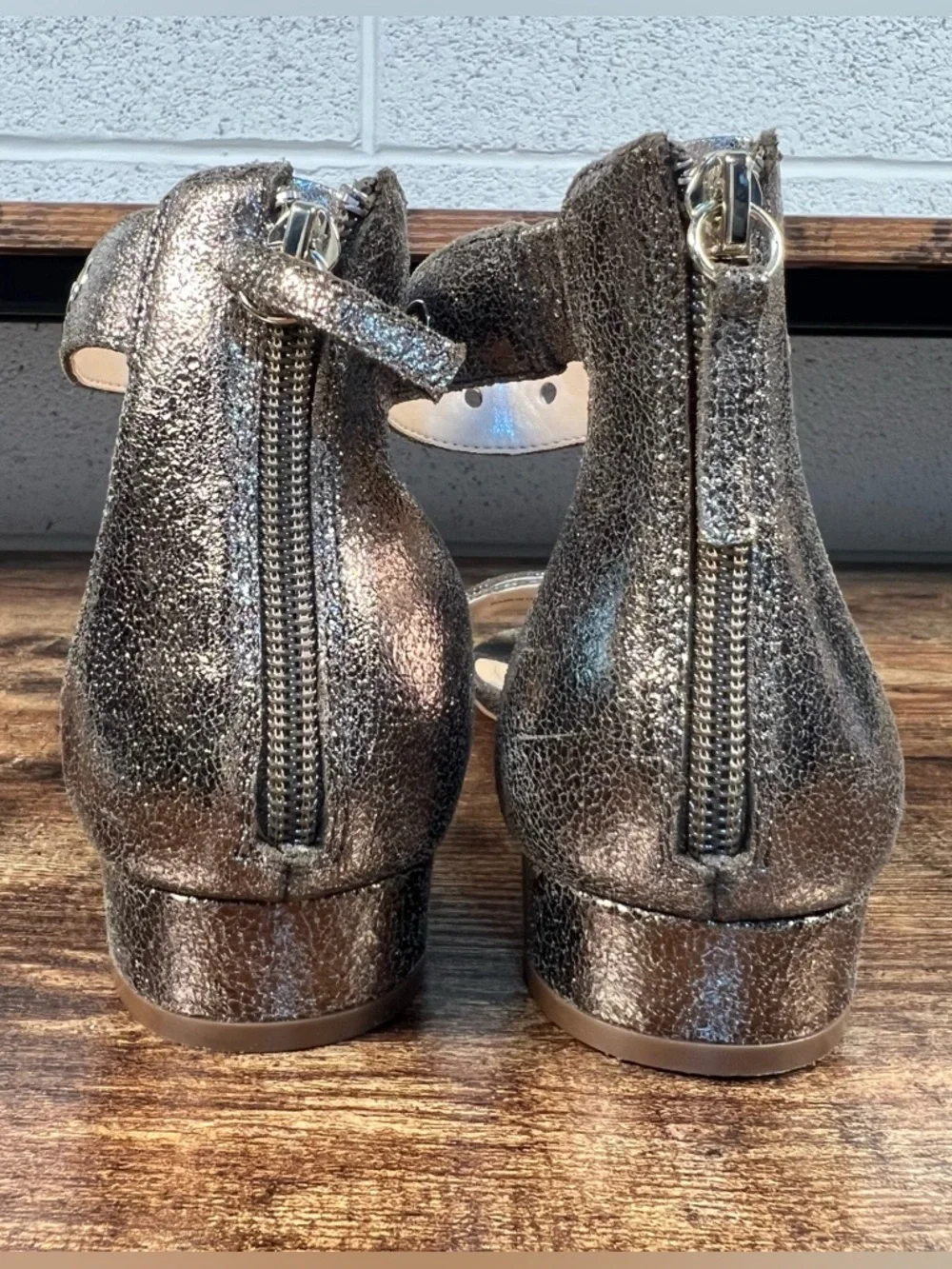 WHBM Cora Sandal Metallic Gold Ankle Strap Open Toe Buckle Dressy women's 7.5